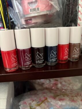 Olive and June Quick Dry Assorted Nail Polish Set - 6 with each order
